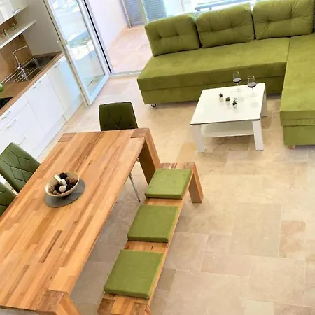 3 Bedroom In * Šibenik