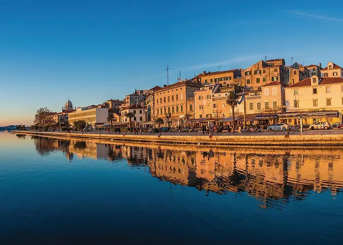 3 Bedroom In * Шибеник